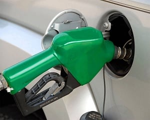 Petrol price dips below Rs 74 mark, diesel wipes off all hike