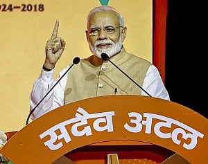 PM Modi likely to review state of economy this weekend