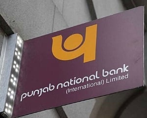 PNB posts Rs 4, 532 cr loss in Sep qtr as bad loans soar