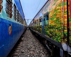 Railways develops AI-powered robot to check for faults in trains