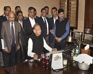 Rajasthan ministers allocated portfolios; Gehlot keeps 9, including  home and finance