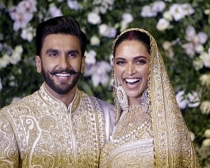 Ranveer and Deepika host reception for friends, media