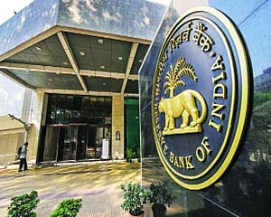 RBI remains net seller of US dollar