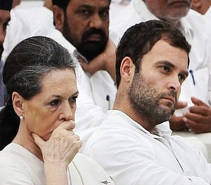 SC allows I-T dept to reopen tax assessment of Rahul, Sonia in National Herald case