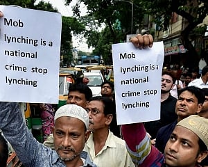 SC asks states to comply with its order to deal with cow vigilantism, mob lynchings