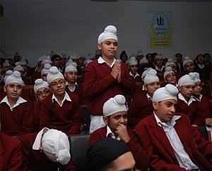Sikhs struggle to save their culture in Pakistan through informal school