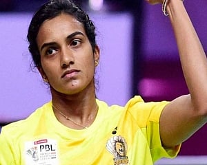 Sindhu enters quarters, Praneeth bows out of French Open