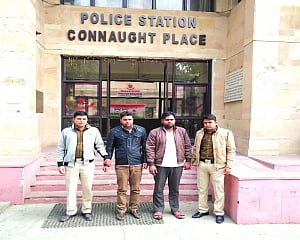 Syndicate which hoodwinked 350 Govt officials busted, 2 held