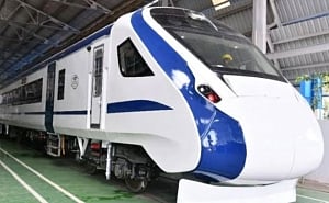 Train 18 crosses 180 kmph speed limit during trial run