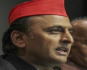 UP govt failed to create jobs, address farm distress: Akhilesh