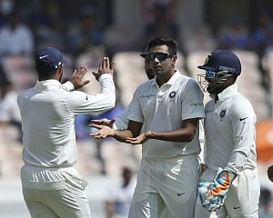 Windies 197/6 at tea on Day 1 of 2nd Test