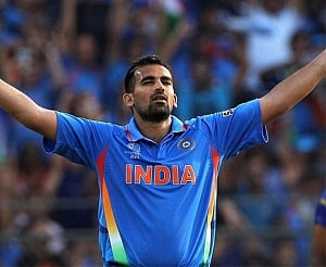 Zaheer Khan says Dhoni should bat at No. 4