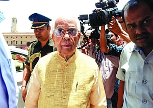 ‘Wounded’ Bengal tigress pounces on BJP