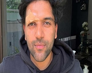 'Assaulted' Guru returns to India with 4 stitches