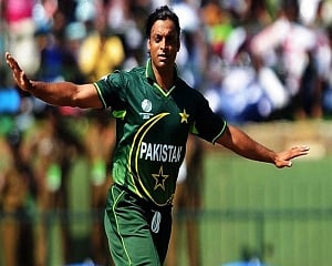 'Be a man', don't play gimmicks, Akhtar tells De Villiers