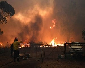 'Catastrophic' conditions as bushfires rage in Australia