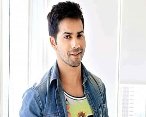 'Emotional' Varun wraps up 'Street Dancer 3D' shoot
