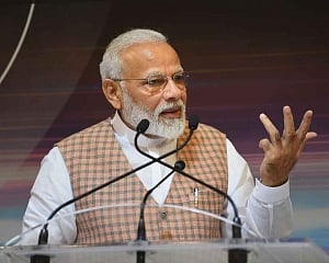 'ISRO spirit' in country, moon mission has united India: PM