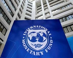 'Precarious' global rebound expected in late 2019: IMF's Lagarde
