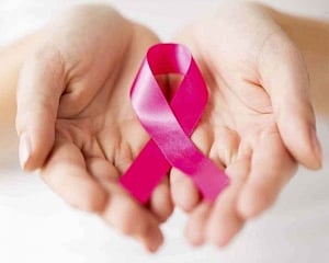'Seek-and-destroy' therapy may help treat prostate cancer: Study