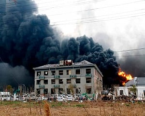 Death toll in China's factory blast rises to 10