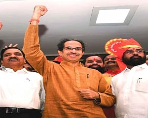 169 MLAs put trust in Uddhav