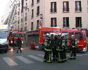 19 hurt in France building blaze: fire service