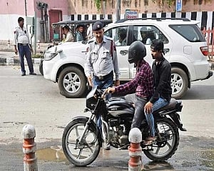 192 challans issued for violations of odd-even rule on day one
