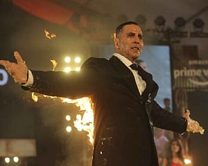 Akshay Kumar to make his digital debut with 'The End'