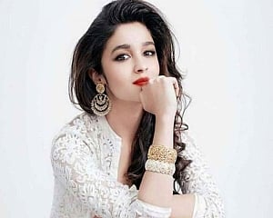 Alia Bhatt's special note for her daddy