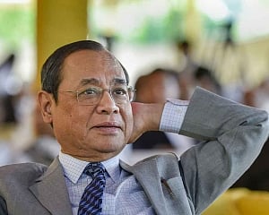 Allegations against CJI: Former woman employee of SC seeks copy of in-house inquiry report