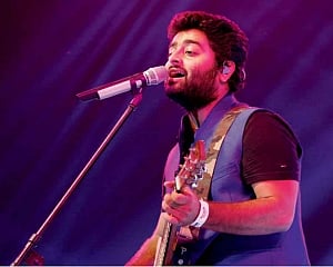 Arijit, Parampara sing for 'Pal Pal...' title track