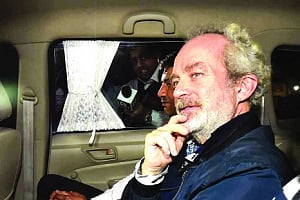 Asthana met me in Dubai, threatened to make my life hell: Michel to court