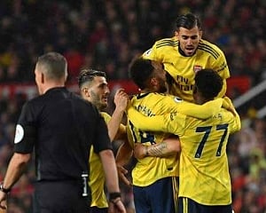 Aubameyang denies Man Utd morale-boosting win over Arsenal