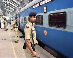 Ayodhya verdict: RPF issues advisory, cancels leaves of its personnel; security heightened at 78 major stns