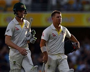 Bancroft keen to resume opening with Warner despite scandal