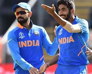 Batting genius Kohli tries to bowl like Bumrah