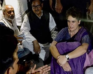 BJP govt wants to 'deport' Priyanka, 'jungle raj' prevailing in UP: Cong