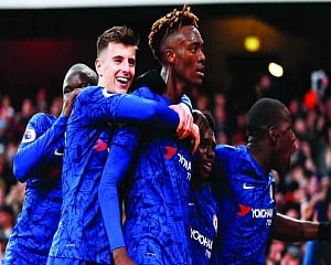 Blues fly high at Emirates