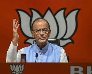 Bogus allegations: Congress hits back at Jaitley on VVIP chopper case