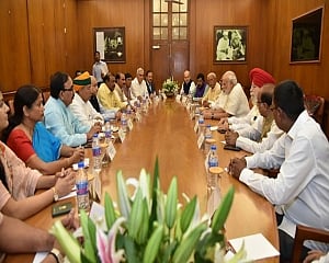 Cabinet approves 10 pc quota for economically weaker sections in  general category