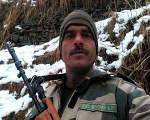 Cancellation of nomination: SC asks EC to look into grievances of sacked jawan