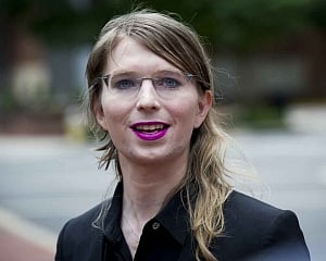 Chelsea Manning sent back to jail for contempt