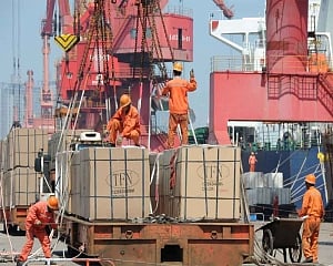 China imports from US fall 19% in July amid trade war