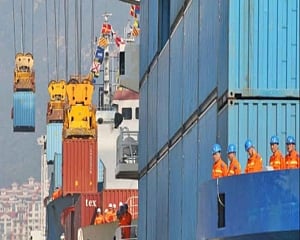 China to lower import tariffs from January