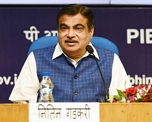 Congress trying to politicise issues related to national security: Gadkari
