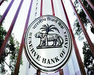 Contingency fund dips to Rs 1.96 lakh cr: RBI