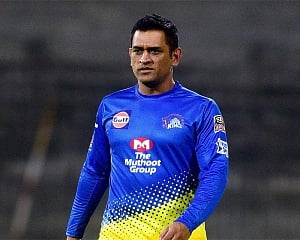 CSK not great fielding side but experience comes in handy in batting, bowling: Dhoni