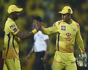 CSK opt to bowl against KKR