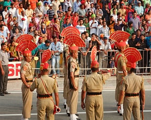 Daily Retreat ceremony along Indo-Pak border cancelled: BSF